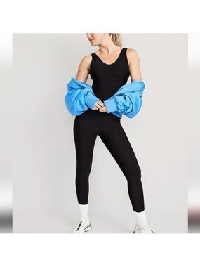 S Petite • Old Navy • PowerSoft Sleeveless 7/8 Bodysuit